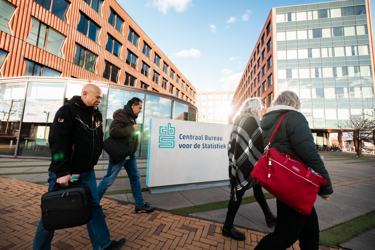 Employees are leaving the office in The Hague